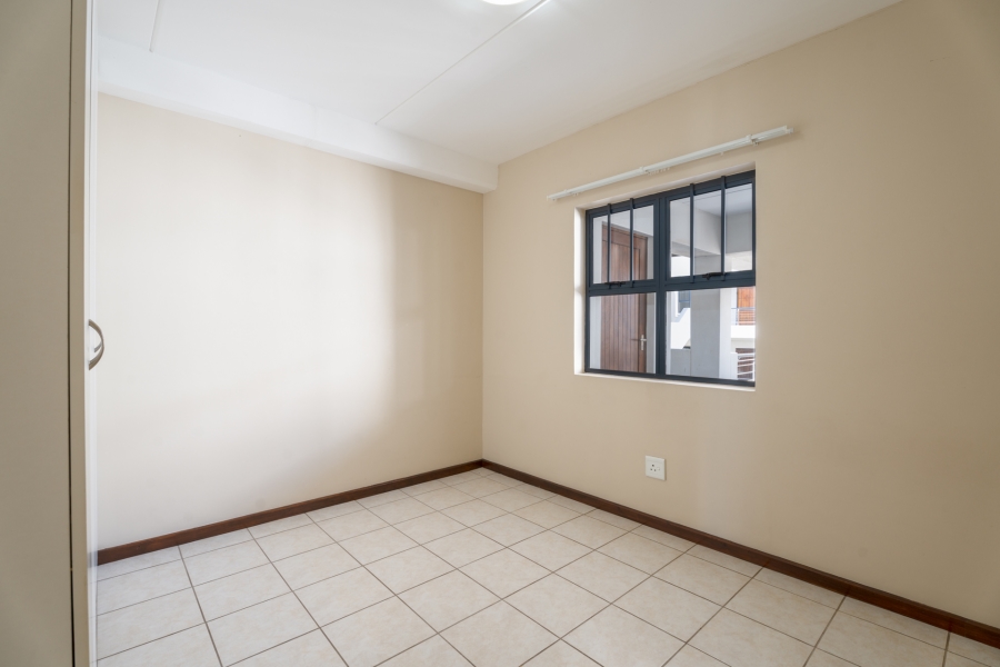 2 Bedroom Property for Sale in Admirals Park Western Cape